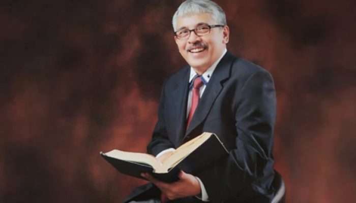 HUT 80 Sumbar, di Belakang Gantang Sudah Penuh, ke Depan Agak Kosong