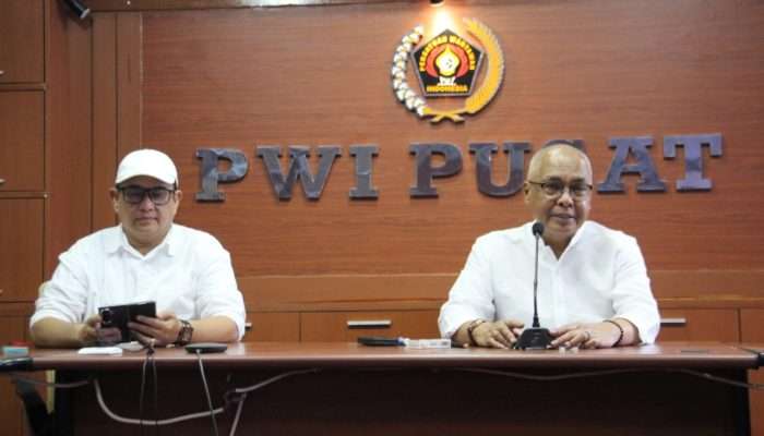 PWI Pusat Prihatin Pencabutan Kartu Liputan Istana Wartawan CNN Indonesi