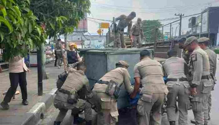 18 Orang Terjaring Patroli Satpol PP Padang
