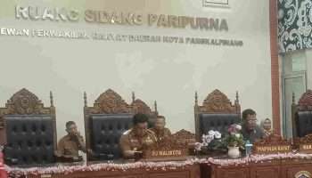Penjabat Walikota Pangkalpinang Hadiri Rapat Paripurna DPRD