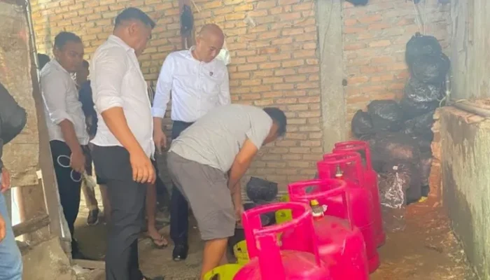 Polda Sumbar Tangkap Pelaku Oplosan Elpiji