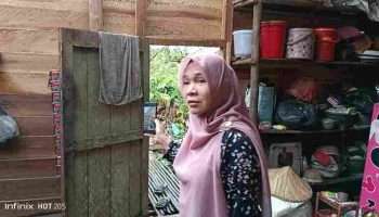 Anggota DPRD Babel Kunjungi Korban Puting Beliung