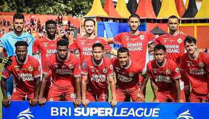 Semen Padang FC Kembali Telan Kekalahan di Kandang Sendiri