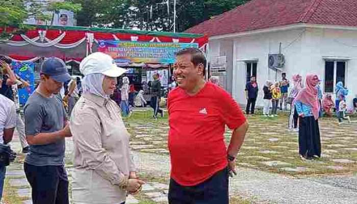 Prof Udin dan Dessy Ayutrisna Pimpin ASN Pemkot Bersihkan Lingkungan Kantor