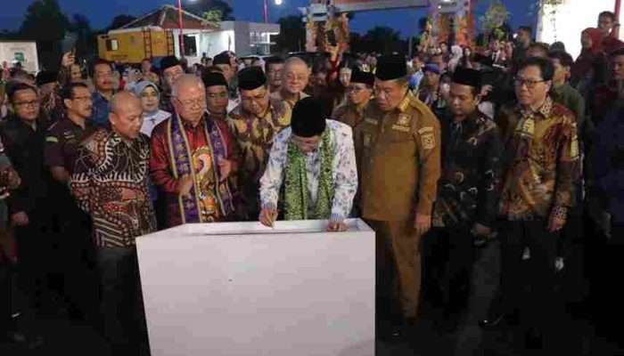Menteri Agama Resmikan STiAKIN Pertama di Indonesia