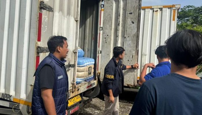 Polda Metro Jaya Sita 207 Bal Pakaian Bekas