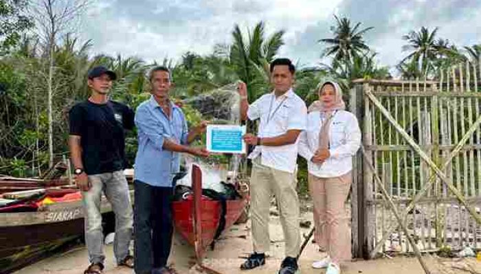 PT Timah Tbk Berikan Bantuan Alat Tangkap, Perkuat Produktivitas Nelayan Tradisional Desa Kundur