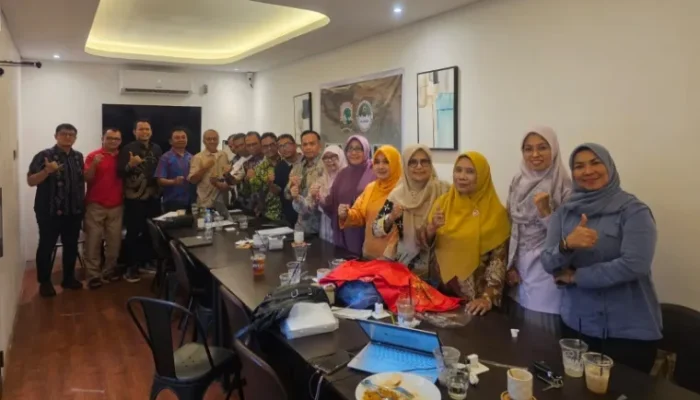 Wakil Menteri ESDM RI, Yuliot Tanjung Hadiri Pelantikan DPP IKA UNAND 2025–2029