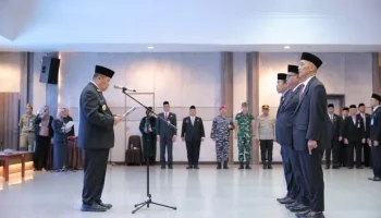 Gubernur Bangka Belitung Lantik Tiga Pejabat Eselon II dan 16 Kepala Sekolah