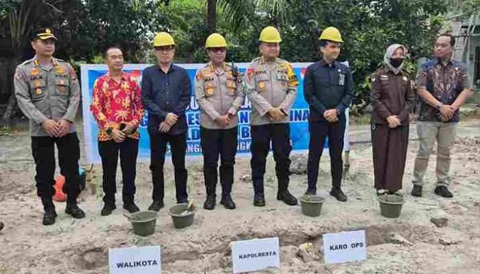 Polresta Pangkalpinang Lakukan Peletakan Batu Pertama Pembangunan SPPG Rangkui