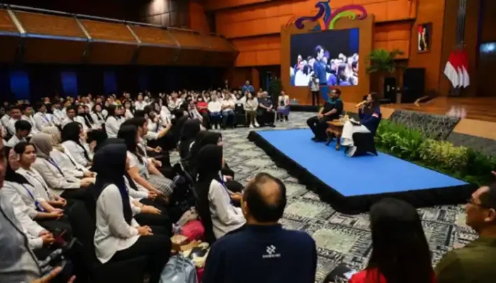 Menkomdigi Siapkan 302 Talenta Digital, Wajib Kuasai AI dan Jaga Ruang Siber