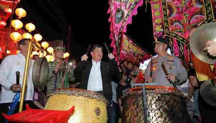 Semangat Tongin Fangin Jit Jong Bergema di Malam Perayaan Imlek