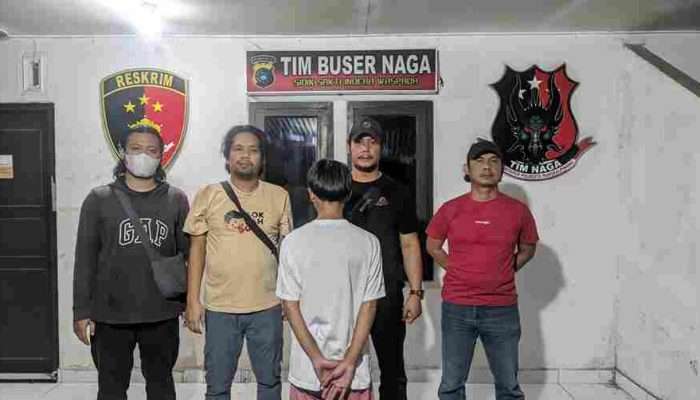 Pemuda 17 Tahun Serahkan Diri ke Polisi