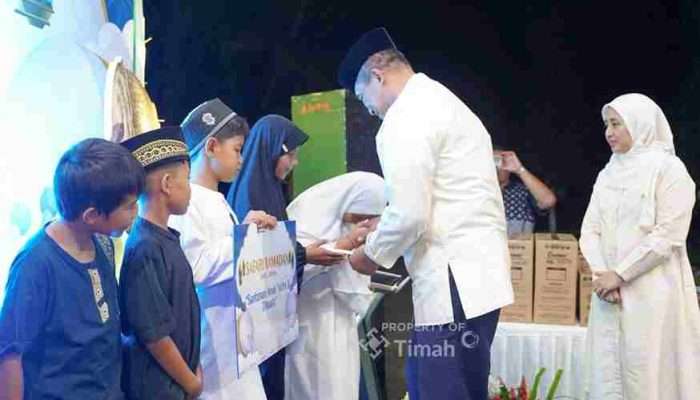 PT TIMAH Berbagi Kebahagiaan Bersama Anak Yatim dan Piatu di Kabupaten Bangka
