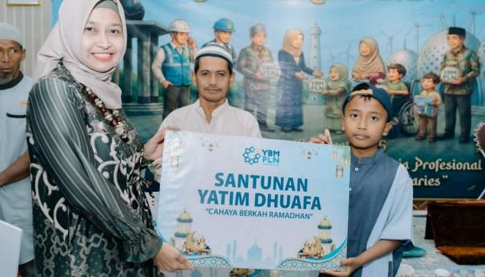 PLN UIW Bangka Belitung Melalui YBM PLN Salurkan Bantuan Safari Ramadan 1447 H di Belitung