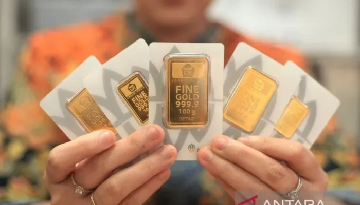 Harga Emas Antam Hari Ini Turun Rp53.000, Dijual Rp2.988.000 per Gram