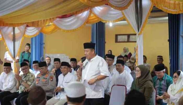 Gubernur Bangka Belitung Salurkan Bantuan untuk Perkuat Kepedulian Sosial di Belitung Timur