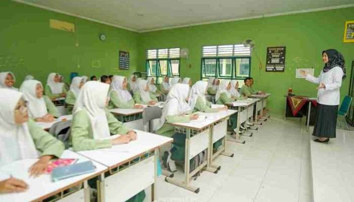 Dua Pekan Dibuka, Seratus Pelajar Daftar Program Kelas Beasiswa PT TIMAH