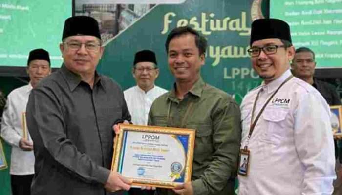LPPOM MUI Berikan Penghargaan kepada HUB UMK PLN UIW Babel
