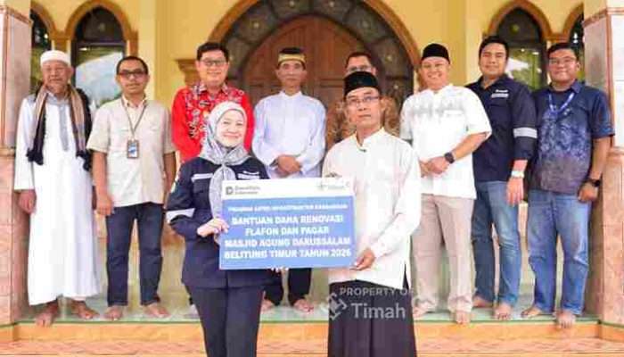 PT TIMAH Tbk Salurkan Bantuan untuk Masjid Agung Darussalam Belitung Timur