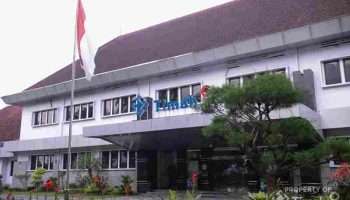 PT TIMAH Lakukan Pengerukan Muara Air Kantung Guna Permudah Akses Nelayan