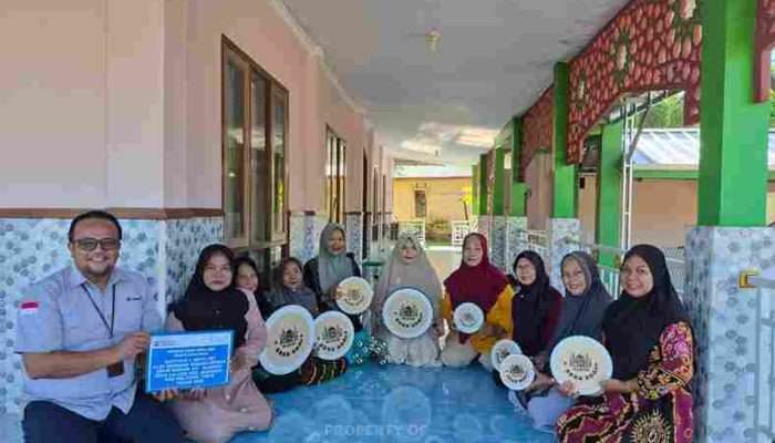 Dukung Pelestarian Seni Rebana, PT TIMAH Bantu Grup AS-Saaddah Desa Lalang Belitung Timur