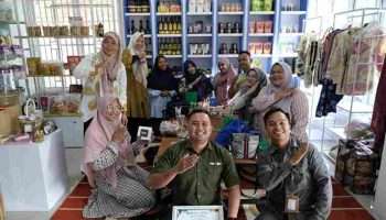 PLN Peduli Dorong UMK Naik Kelas Lewat Pelatihan Ads Digital