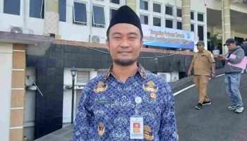 Pemkot Pangkalpinang Serahkan Tali Asih dan Piagam Penghargaan untuk 8 ASN