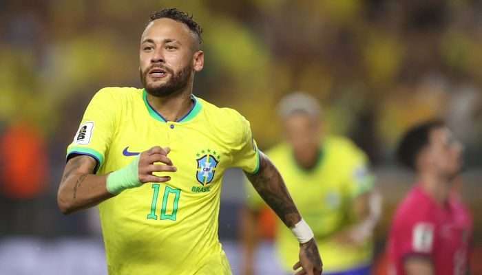 Neymar Samai Rekor Pesepakbola Legendaris Pele di Piala Dunia