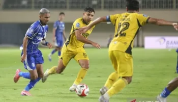 Semen Padang, Persis dan PSBS Terdegradasi ke Liga Championship