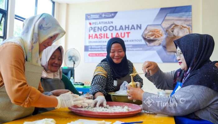 PT Timah Berdayakan Warga Pesisir Bangka Lewat Pelatihan Pembuatan Ampiang dan Kericu