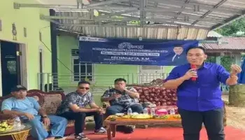 Petani Sawit Belitung Timur Keluhkan Persoalan Pupuk pada Edi Nasapta