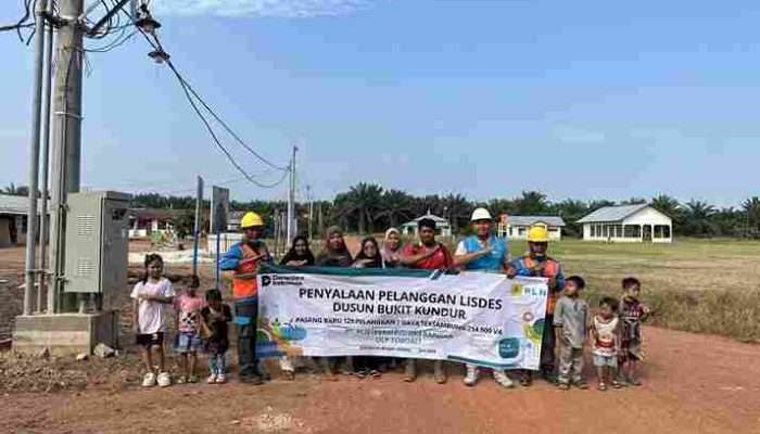 PLN Hadirkan Listrik di Wilayah Pelosok, Bukit Kundur Kini Terang Benderang