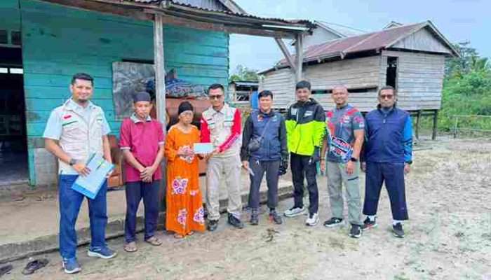 Komunitas Motor PLN Babel Tebar Manfaat untuk Masyarakat Sungai Selan