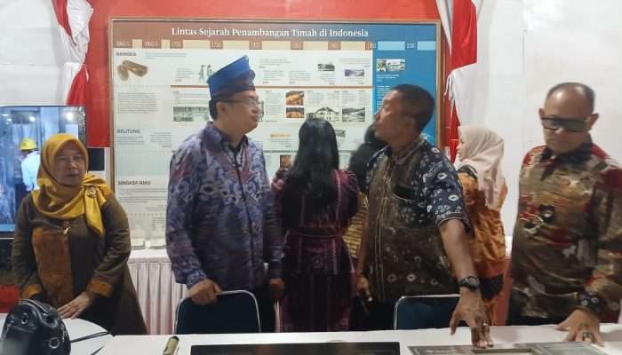Stand PT TIMAH di Pameran HUT Bangka Barat Jadi Magnet Warga, Ada Edukasi Pengolahan Timah
