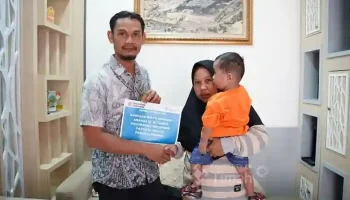PT Timah Ulurkan Bantuan Pengobatan Lanjutan Bayi Berusia 22 Bulan