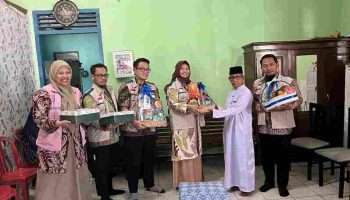  YBM PLN UIW Bangka Belitung Tebar Kasih dan Kebahagiaan di Panti Lansia Al Maa’uun Belitung