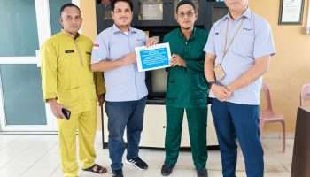 Perkuat Silaturahmi Antarwarga, PT Timah Fasilitasi Tim Sepak Bola U-40 di Karimun