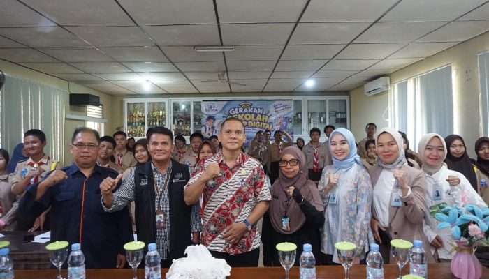 Waspada Modus Penipuan Baru, Bank Sumsel Babel Ajak Siswa SMAN 1 Belinyu Bijak Berinternet