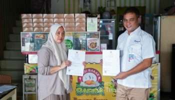 PT TIMAH Bantu Produk Nasi Bakar Safira Kantongi Sertifikat Halal, UMKM Pangkalpinang Makin Percaya Diri