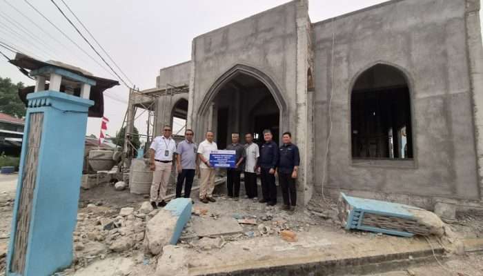 PT TIMAH Kucurkan Bantuan Rp400 Juta untuk Masjid Al Ikhlas Air Rayak