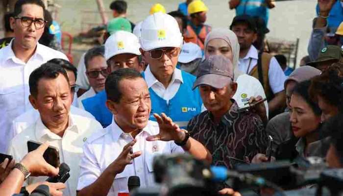 Pemerintah Hadirkan Listrik Gratis bagi Warga Dusun di Karawang