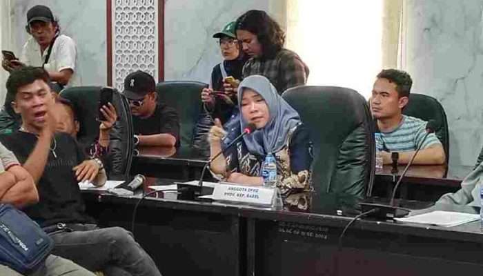 Maryam Minta Bupati Bangka Selatan Dipanggil Bahas Polemik Desa Bedengung